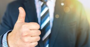 次世代の笑顔をつなぐ。後継者育成を支援する公的制度と外部サポート活用法