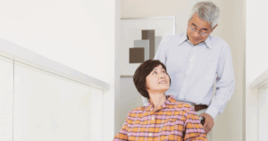 サービス管理責任者（サビ管）は何歳まで働ける？定年・雇用形態・シニア世代の活躍を解説